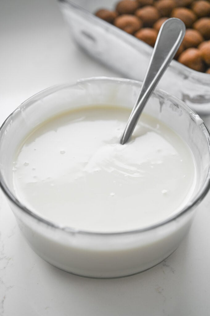 A bowl of melted almond bark.