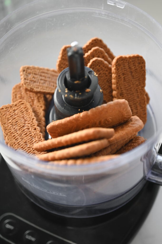 Whole Biscoff cookies in a food processor.